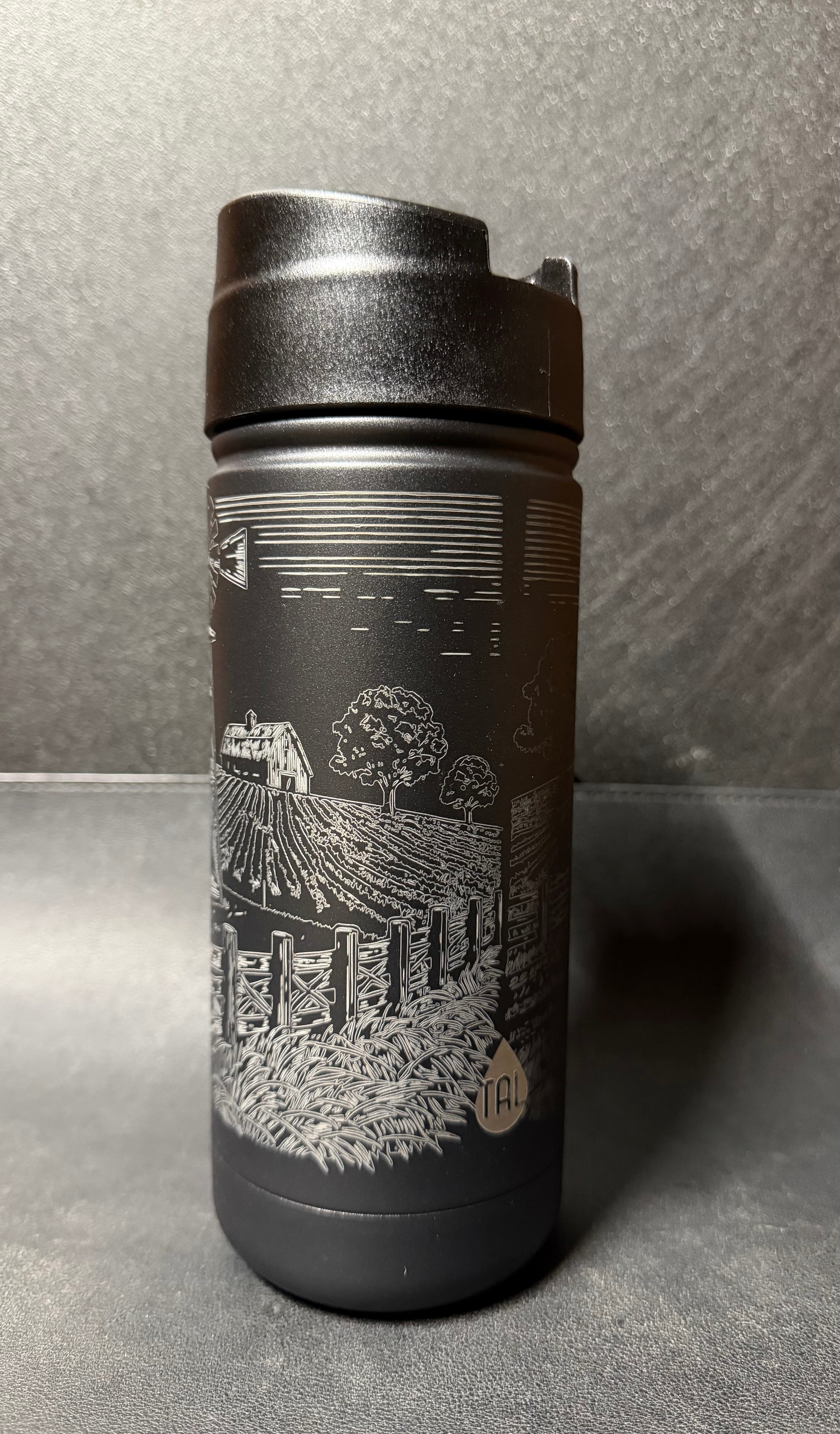 Rustic Farm 18oz Stainless Steel Tumbler